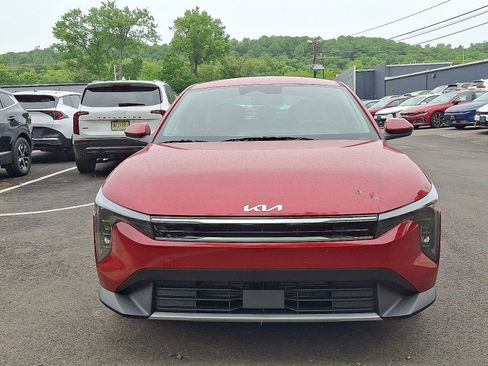 New 2025 Kia K4 EX image 2