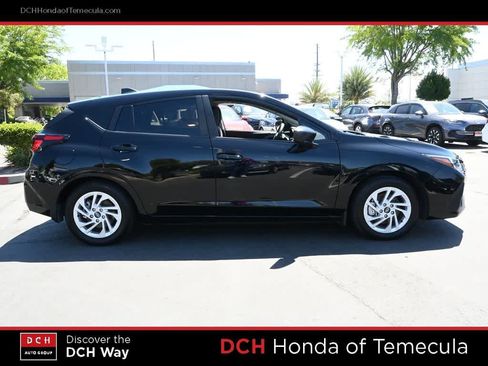 Used 2025 Subaru Impreza 2.0i AWD/4WD image 5