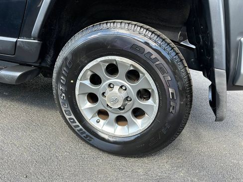 Used 2012 Toyota FJ Cruiser 4WD w/ Upgrade Pkg image 8