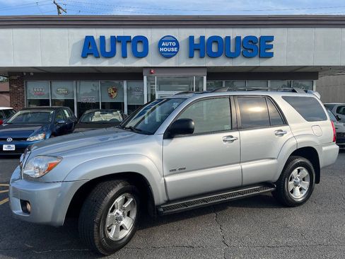 Used 2008 Toyota 4Runner SR5 AWD/4WD image 7