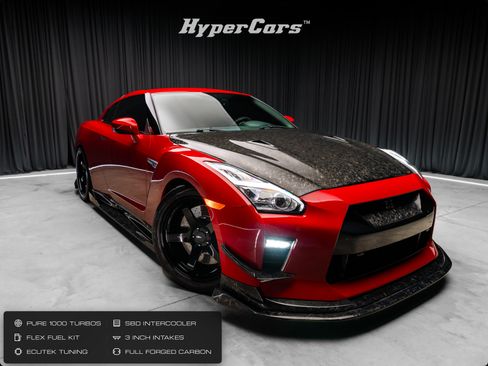 Used 2020 Nissan GT-R Premium w/ Premium Interior Package AWD/4WD image 1