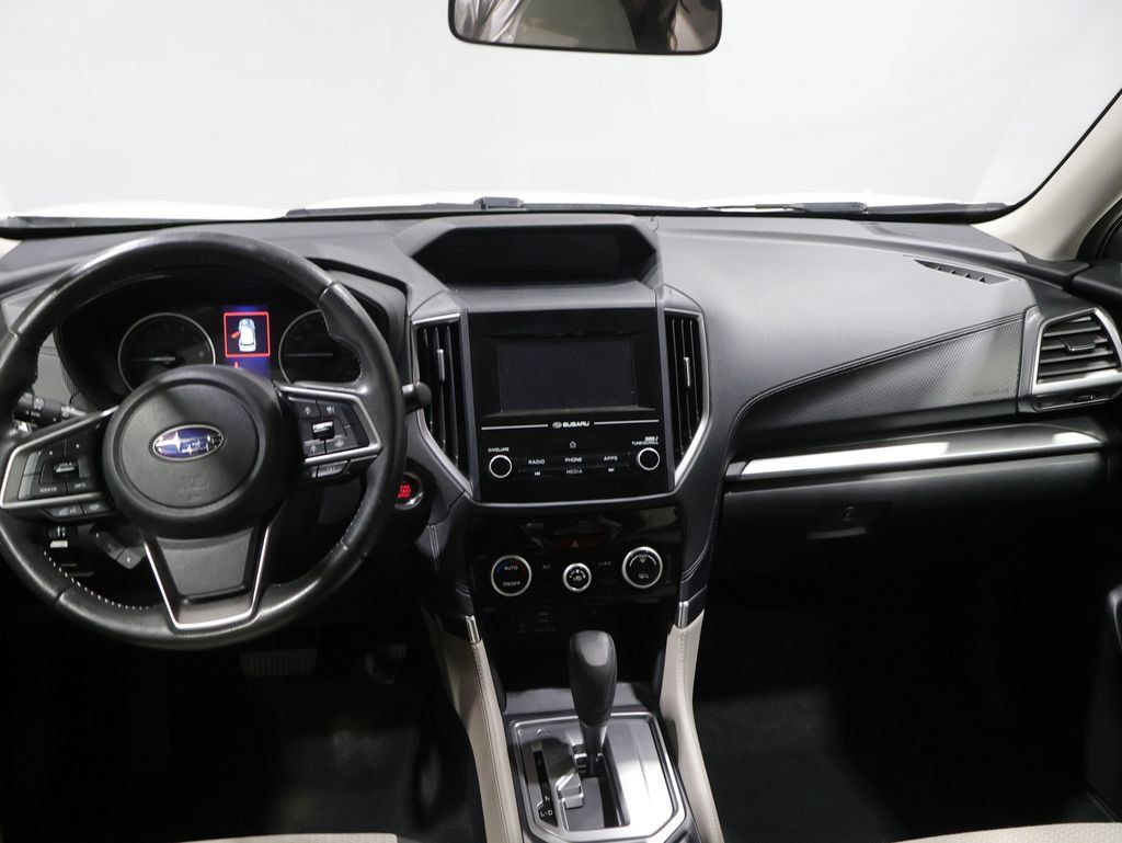 Used 2024 Subaru Forester Premium AWD/4WD image 17