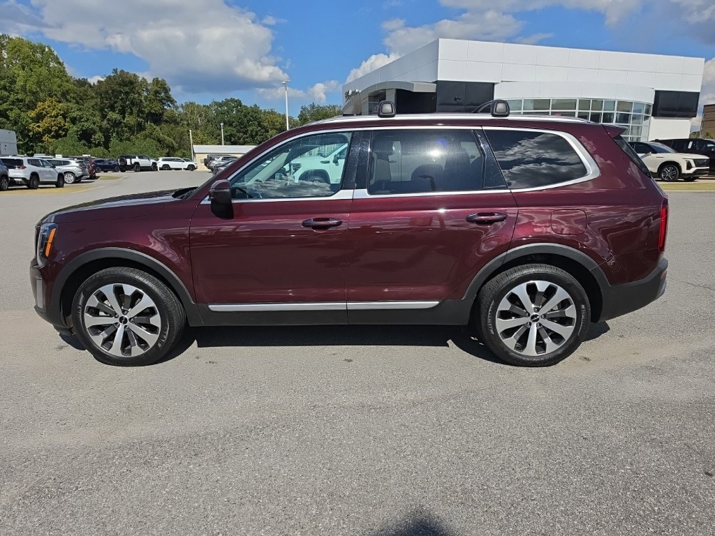 Used 2022 Kia Telluride S FWD image 4