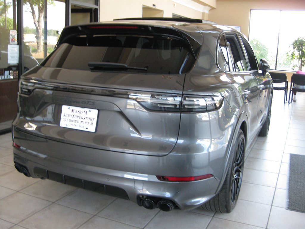 Used 2023 Porsche Cayenne GTS w/ Assistance Package AWD/4WD image 6