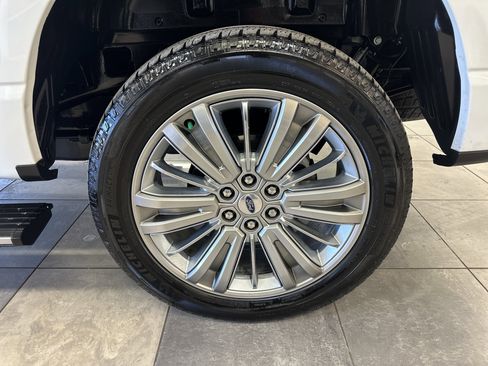 Used 2024 Ford F150 Platinum w/ Equipment Group 703A Plus image 8