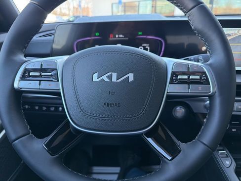 Used 2025 Kia Telluride EX X-Line AWD/4WD image 37