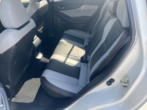 Used 2019 Subaru Crosstrek 2.0i Limited w/ Moonroof Package w/Navigation image 10