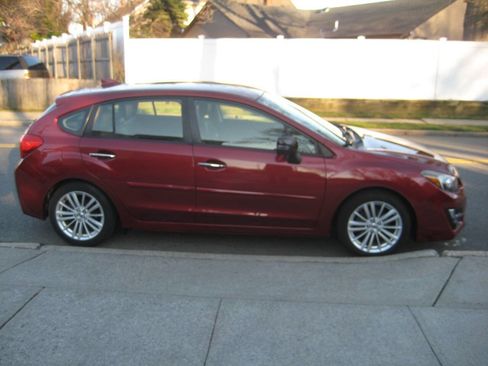 Used 2016 Subaru Impreza 2.0i Limited image 4