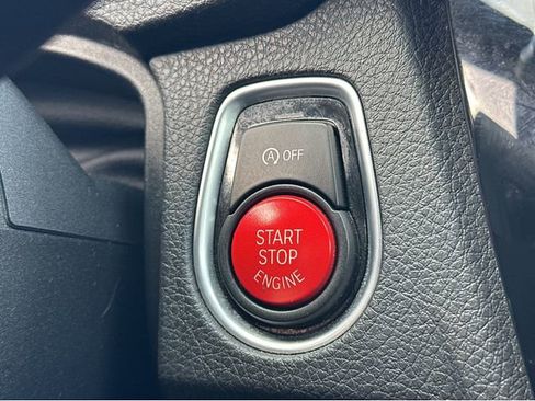 Used 2020 BMW M4 Coupe w/ Competition Package image 28