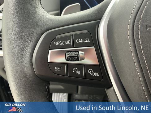 Used 2026 BMW X5 xDrive50e image 9