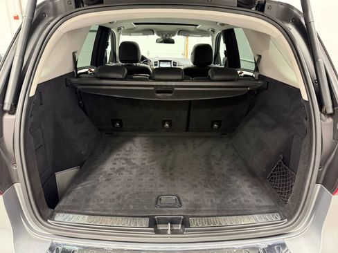 Used 2014 Mercedes-Benz ML 350 ML 350 4MATIC Sport Utility 4D w/ Premium 1 Package image 35