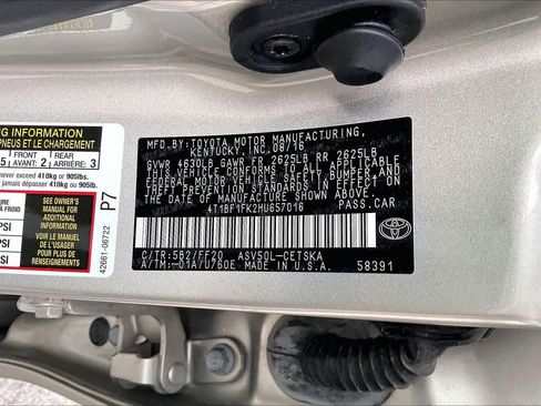 Used 2017 Toyota Camry SE image 34