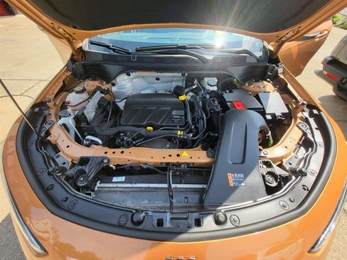 Used 2025 Buick Envista Preferred FWD image 16
