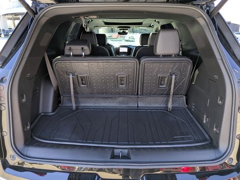 Used 2022 Chevrolet Traverse Premier w/ LPO, Floor Liner Package image 22