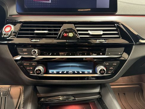 Certified 2023 BMW M5 w/ Competition Package image 24