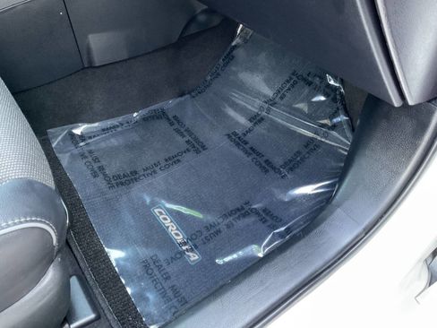 Used 2016 Toyota Corolla S image 40