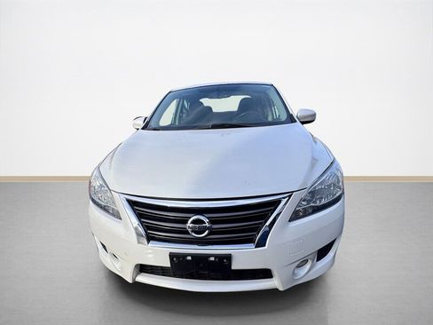 Used 2014 Nissan Sentra SR w/ Premium Package image 9