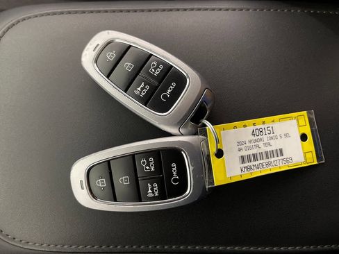 Certified 2024 Hyundai Ioniq 5 SE RWD image 27