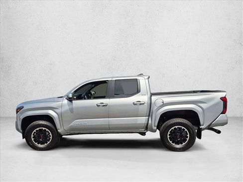 Used 2024 Toyota Tacoma SR5 RWD image 9