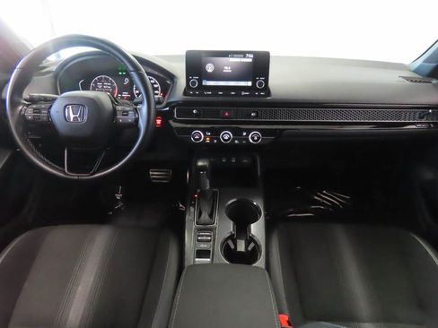 Used 2025 Honda Civic Sport image 14