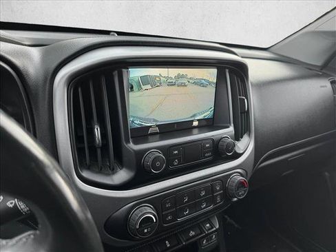 Used 2022 GMC Canyon Elevation w/ Elevation Premium Package AWD/4WD image 13