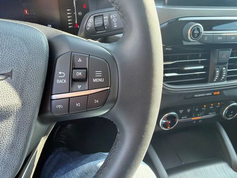 Used 2023 Ford Escape Active FWD image 25