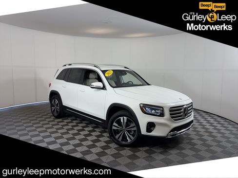 Certified 2025 Mercedes-Benz GLB 250 4MATIC image 1