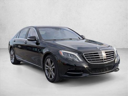 Used 2015 Mercedes-Benz S 550 4MATIC Sedan image 3