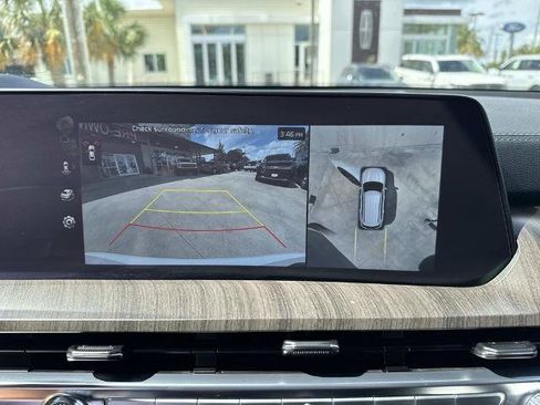 Used 2025 Kia Telluride SX Prestige AWD/4WD image 30