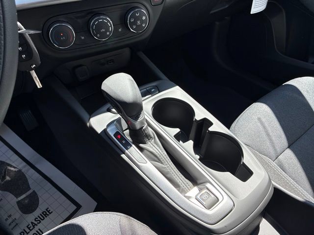 New 2026 Chevrolet Trax LS w/ LS Convenience Package FWD image 24