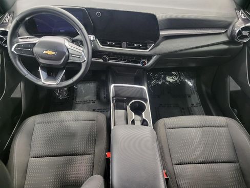 Used 2025 Chevrolet Equinox LT image 7