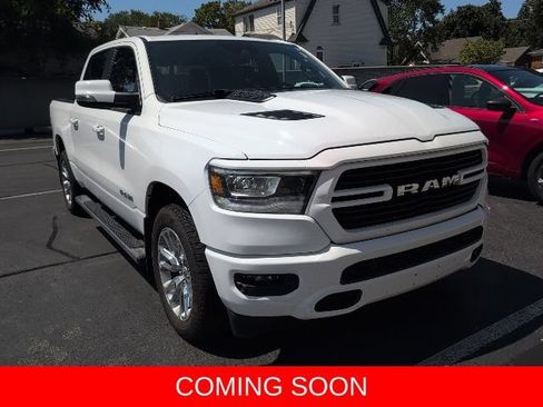 Used 2023 RAM 1500 Laramie AWD/4WD image 1