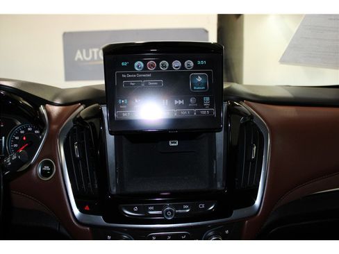 Used 2019 Chevrolet Traverse High Country w/ LPO, Floor Liner Package image 42