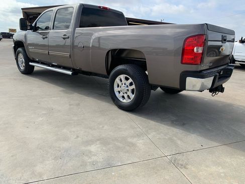 Used 2013 Chevrolet Silverado 3500 LTZ image 4