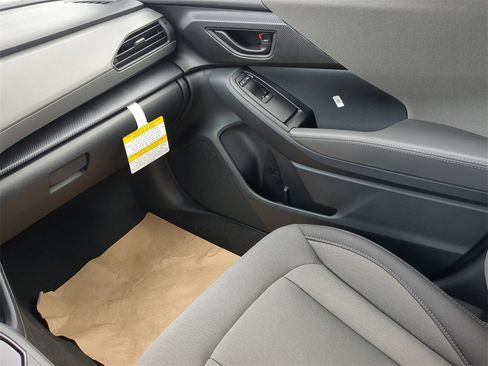 New 2026 Subaru Crosstrek 2.0i Premium image 14