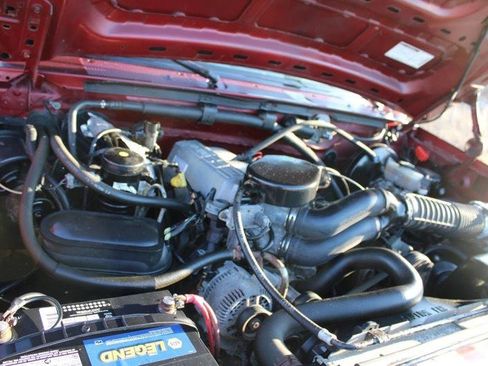 Used 1996 Ford Bronco XLT image 18