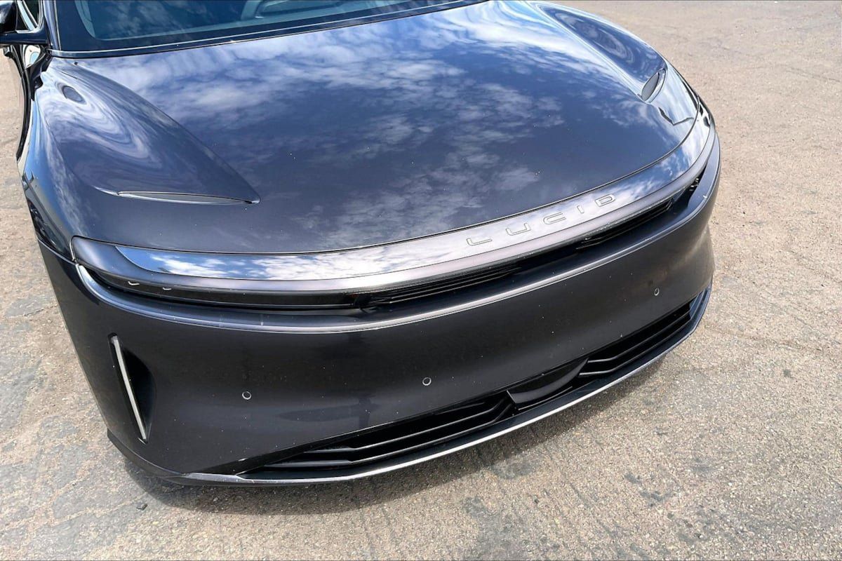 Used 2024 Lucid Air Pure RWD image 27