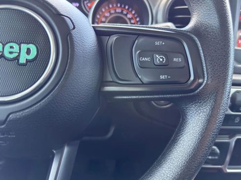 Used 2023 Jeep Gladiator Sport w/ Trailer Tow Package image 19