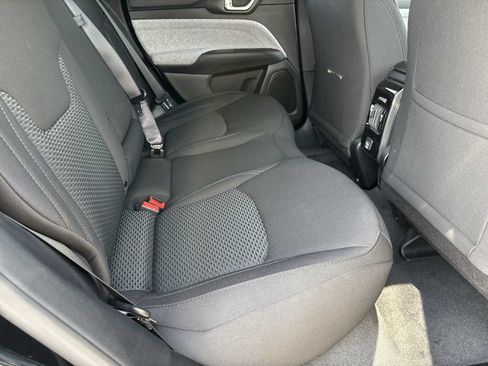 Used 2025 Jeep Compass Sport AWD/4WD image 17