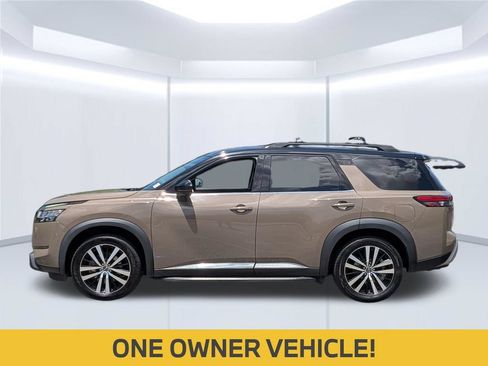 Used 2023 Nissan Pathfinder Platinum w/ Lighting Package (N93) FWD image 2