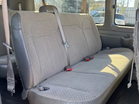 Used 2017 Chevrolet Express 3500 LT w/ LT Preferred Equipment Group image 31