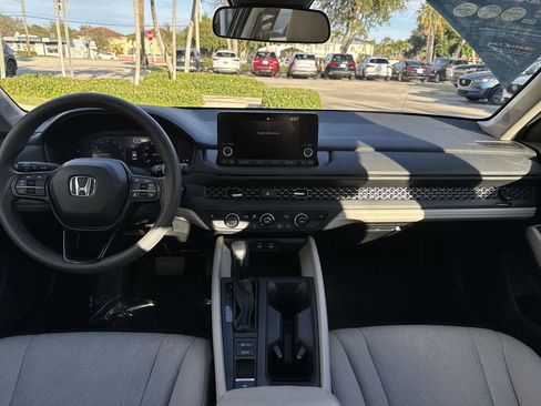 Used 2024 Honda Accord EX image 14