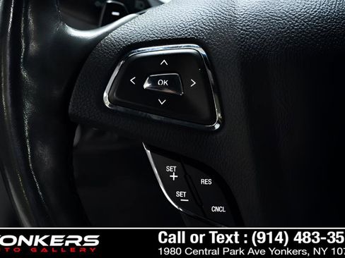 Used 2017 Lincoln MKX Reserve w/ Lincoln MKX Climate Package image 50