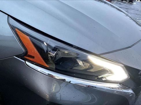 Used 2023 Nissan Altima 2.5 SV w/ SV Premium Package image 27