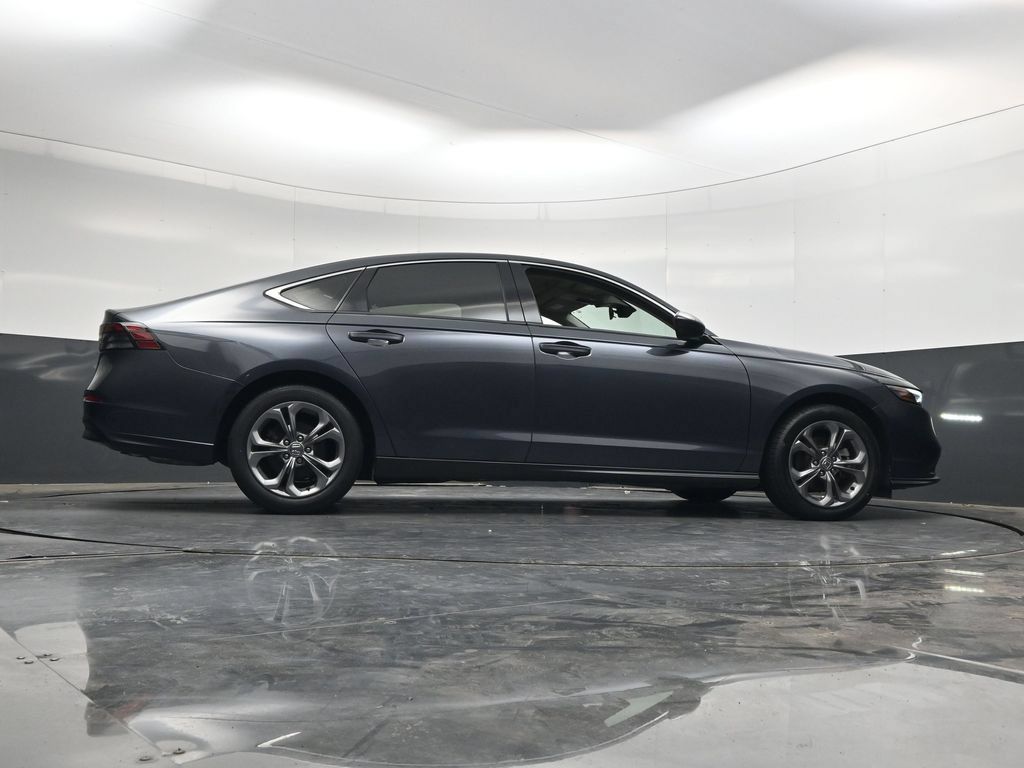 Used 2024 Honda Accord EX image 35