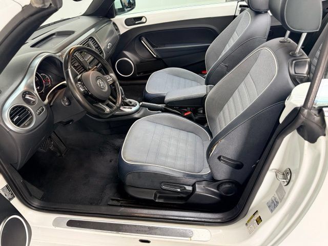 Used 2016 Volkswagen Beetle 1.8T Denim FWD image 16