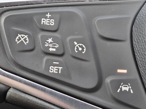 Used 2024 Chevrolet Malibu RS FWD image 15