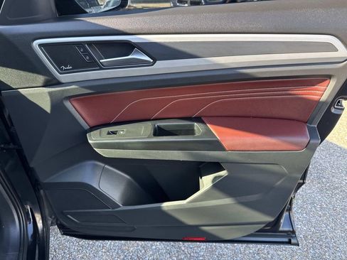 Used 2021 Volkswagen Atlas Cross Sport SEL Premium R-Line w/ Cross Sport MDO Package image 15