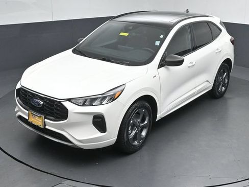 Certified 2024 Ford Escape ST-Line w/ Tech Pack #1 AWD/4WD image 48