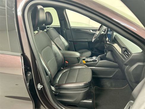 Used 2023 Ford Escape ST-Line w/ Tech Pack #1 image 24